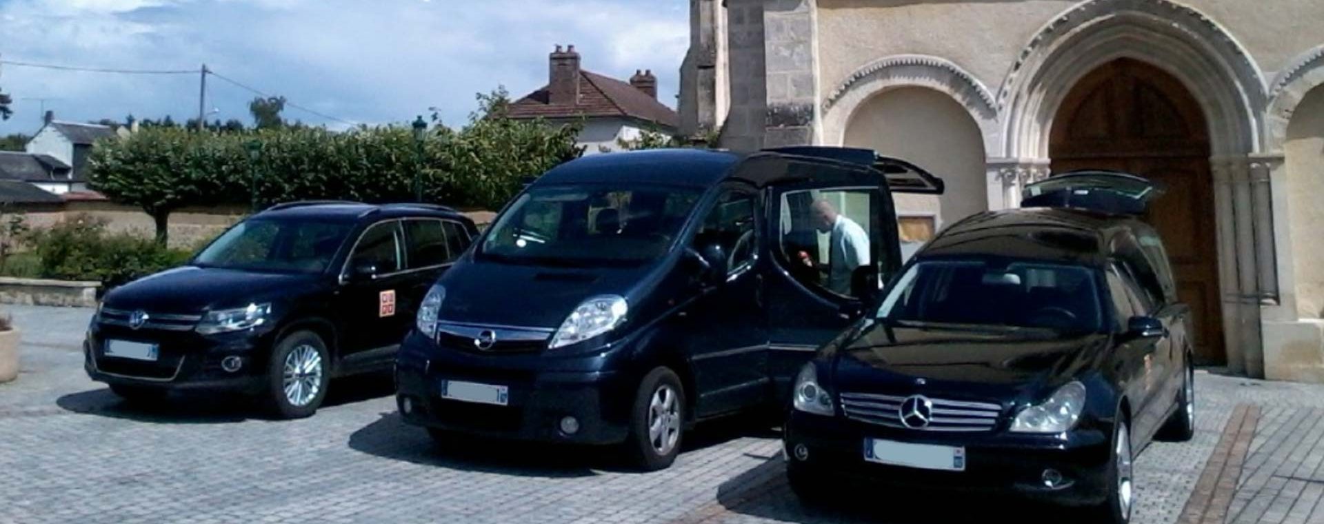 Cérémonie funéraire Méru